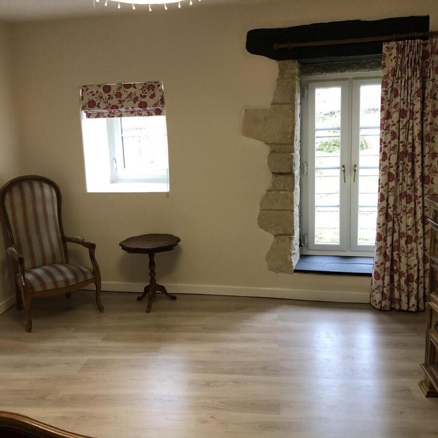 Blacksmiths Cottage In Blanzay - 3 Beds 외부 사진